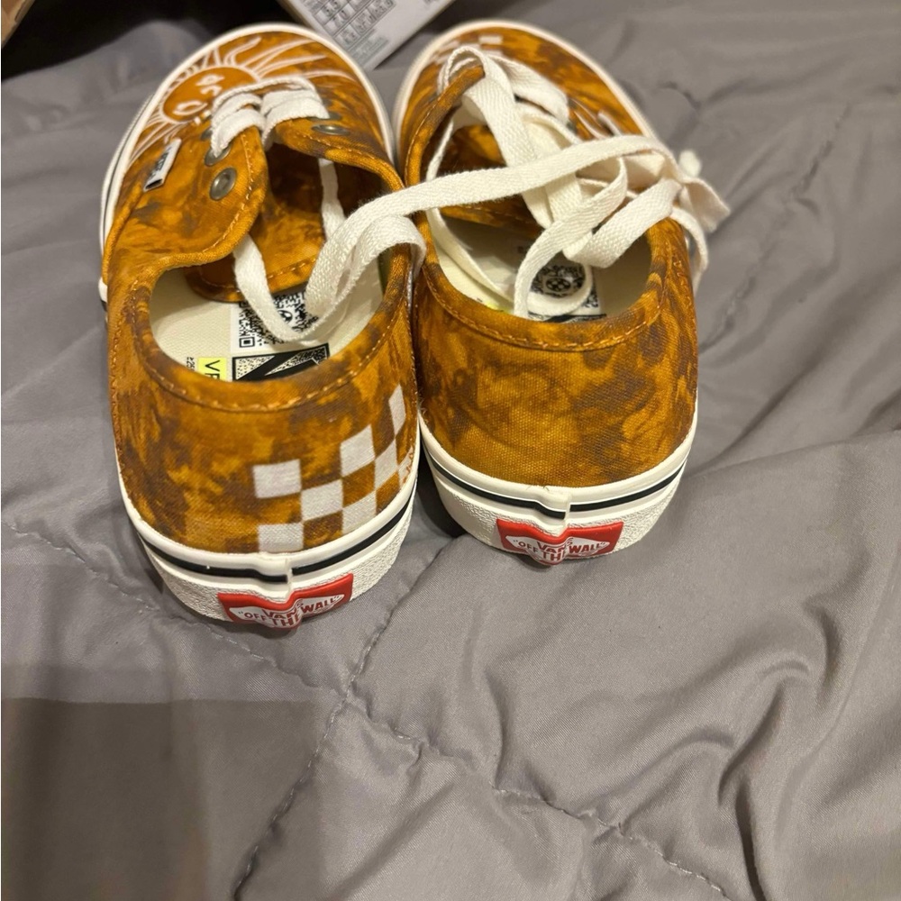 Celestial sun vans